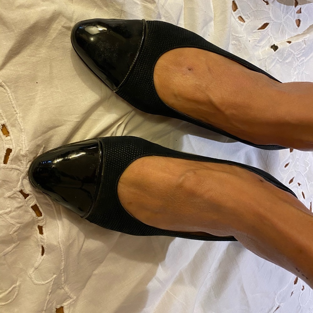 Vintage Bruno Magli low heel elegant leather shoes